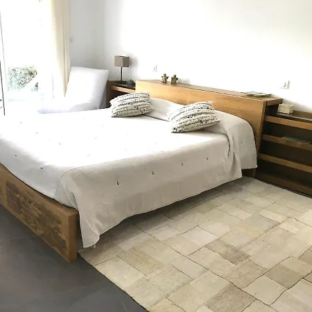 Villa Riviera *